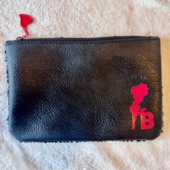 Betty Boop Red and Black Tote Bundle T-shirt Socks Make Up Bag - Can be split up - Picture 6 of 7